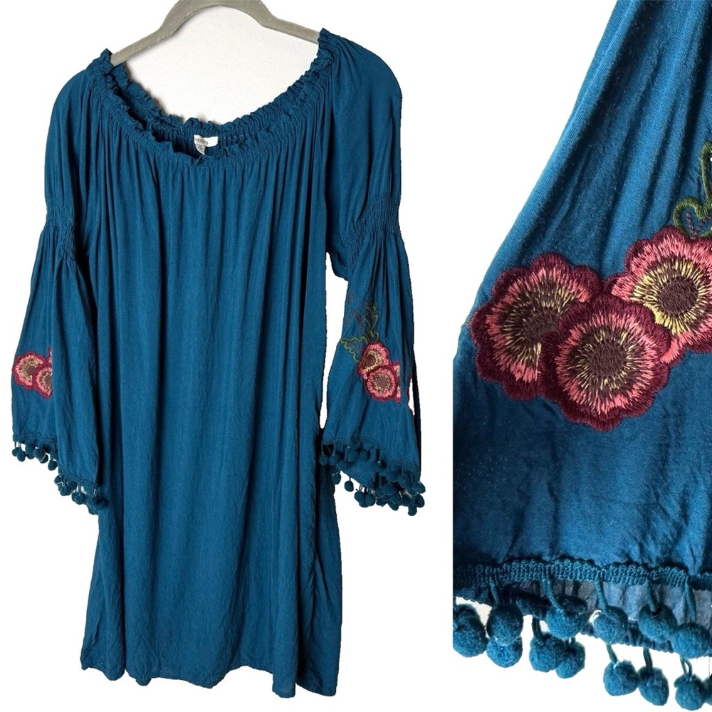 JODIFL Tunic Top or Short Dress Size Medium 3/4 Sleeves Floral Embroidered Teal